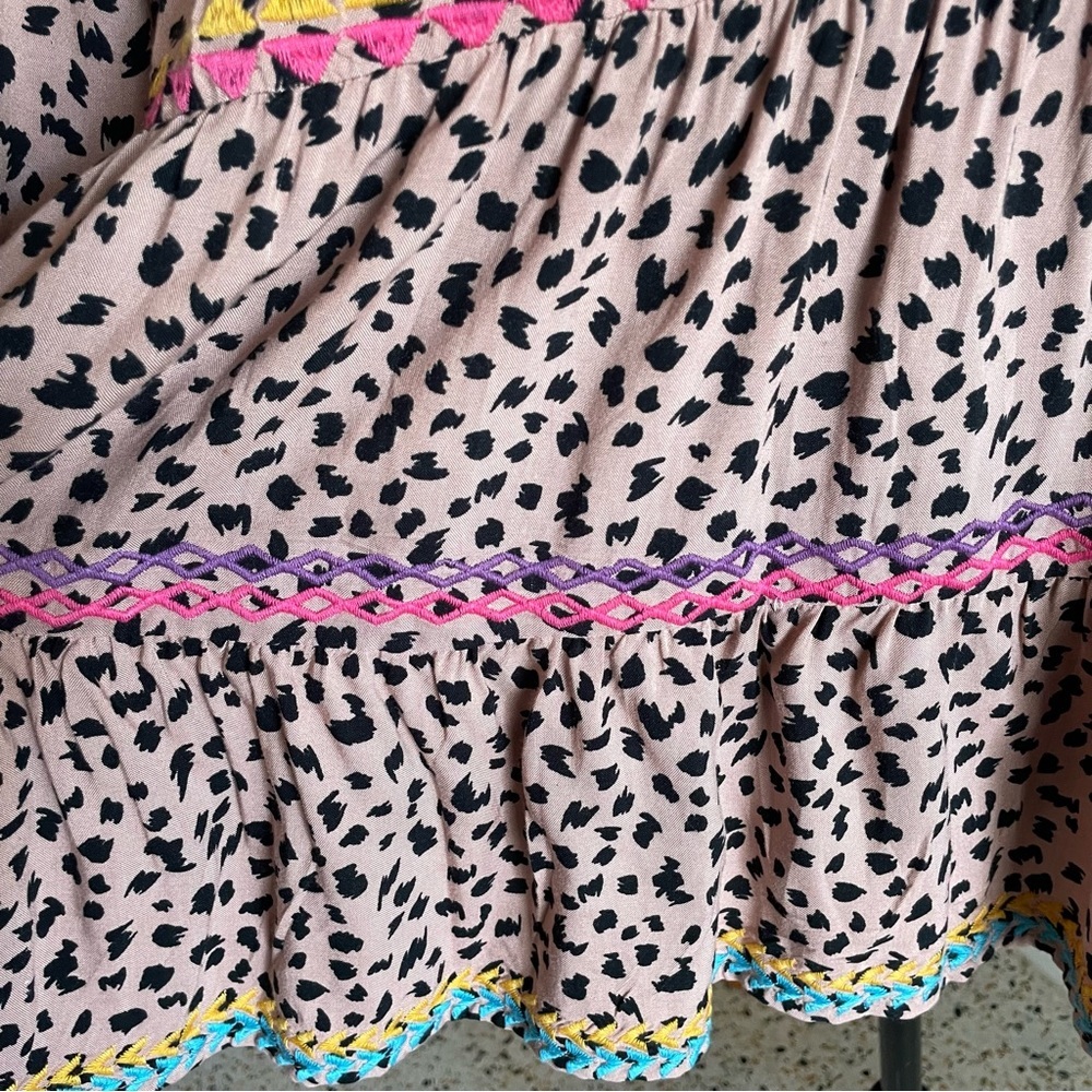 Anthropologie Savanna JANE Animal Print Embroidered Top! Rik Rak Embroidery - Picture 5 of 11